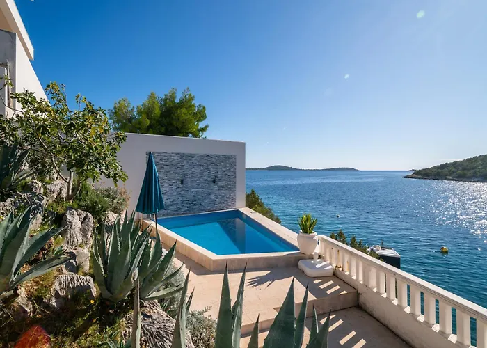 Sine With Amazing Sea Panorama Villa