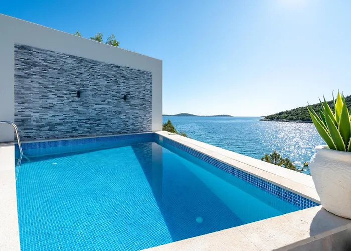 Sine With Amazing Sea Panorama Villa Vinišće