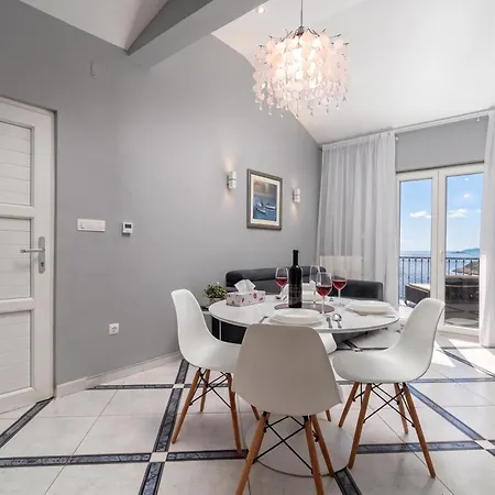 Villa Pool Sine /w Panoramic Sea View Vinišće
